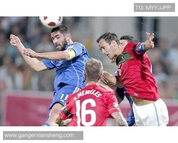 纵览历届男足球星辉煌瞬间与传奇故事全面解读 纵览历届男足球星辉煌瞬间与传奇故事全面解读